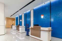 Holiday Inn Express SHENZHEN LONGHUA