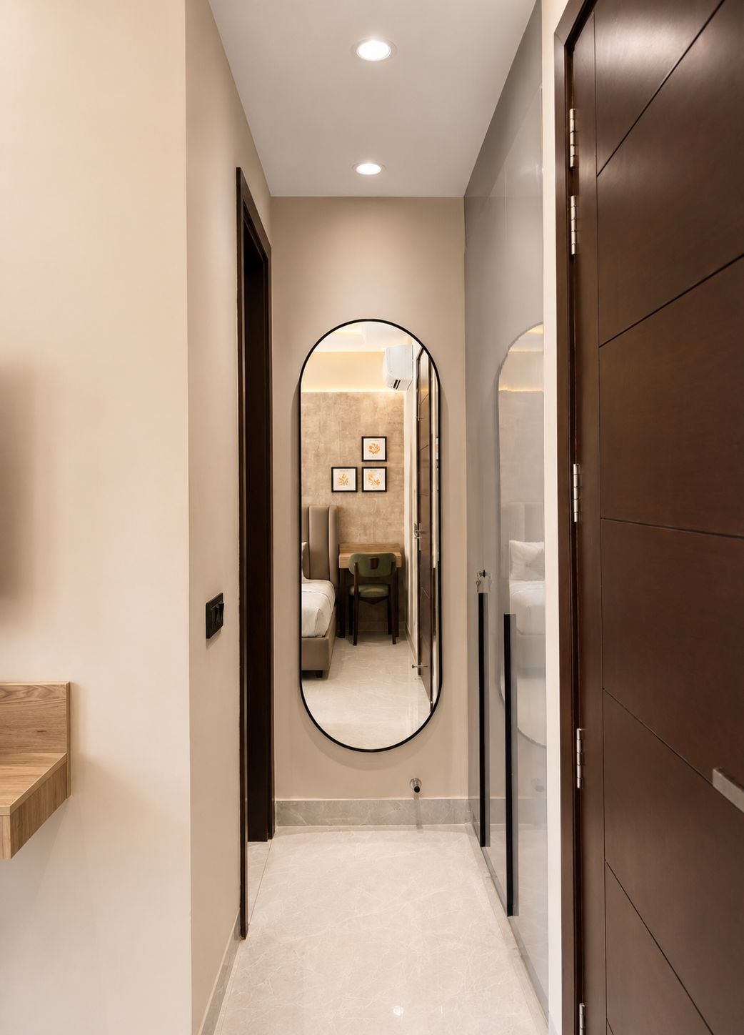 Art Luxury Service Apartments | Golf Course Road - Tap to explore photos
