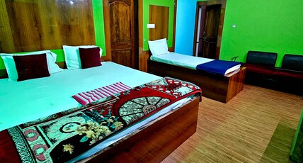 Hotel shiv shakti residency Room Type - Family room Hotel shiv shakti residency Room Type - Family room