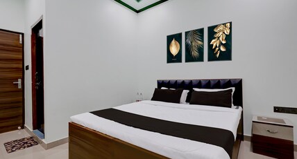 Hotel O Essence Inn Room Type - Classic