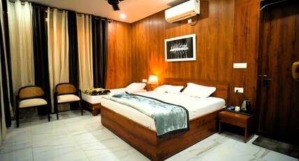 The Mannat Farms Room Type - 4 BHK Superior Luxury Modern Villa