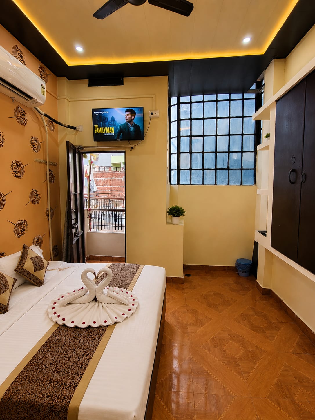 Shree Rudraksha Homestay - Tap to explore photos