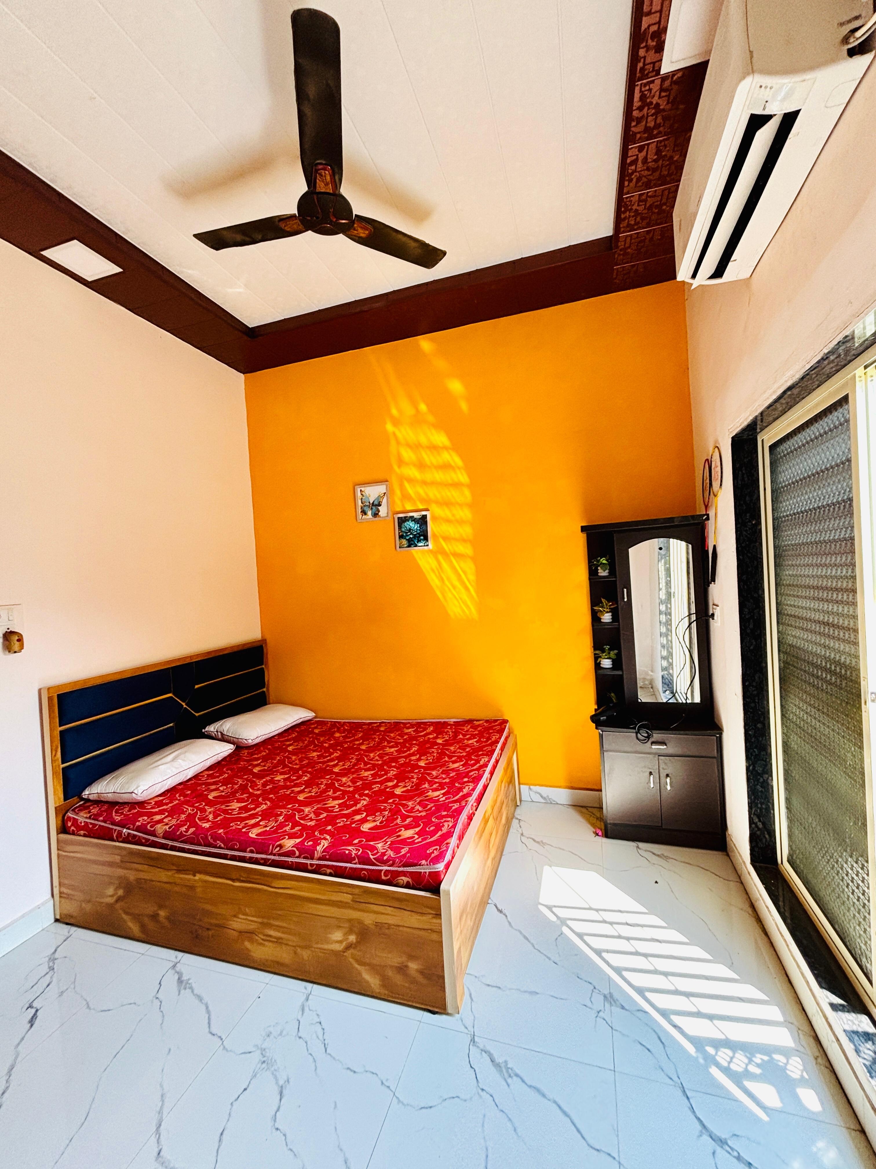 Mountain View villa - Tap to explore photos