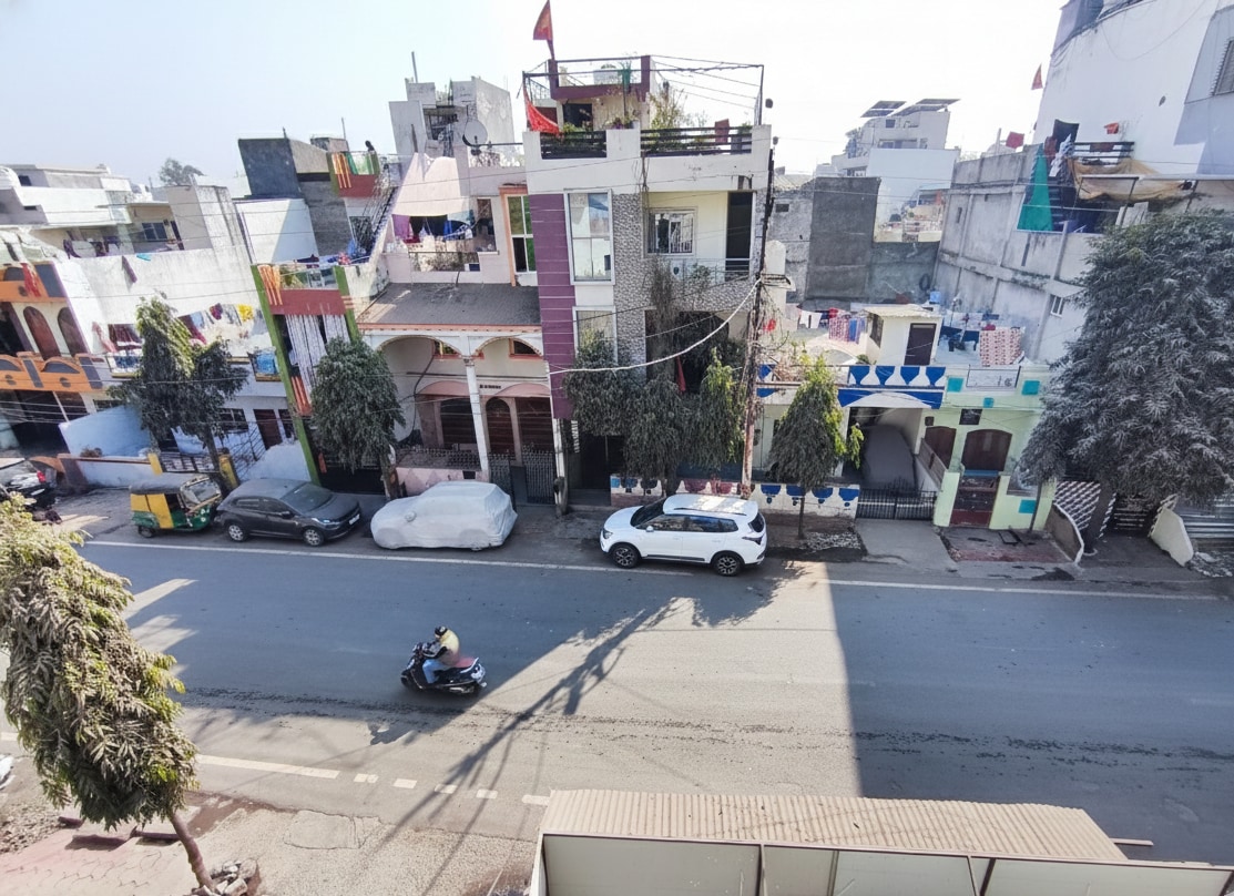 Guru Kripa Hotel - Tap to explore photos