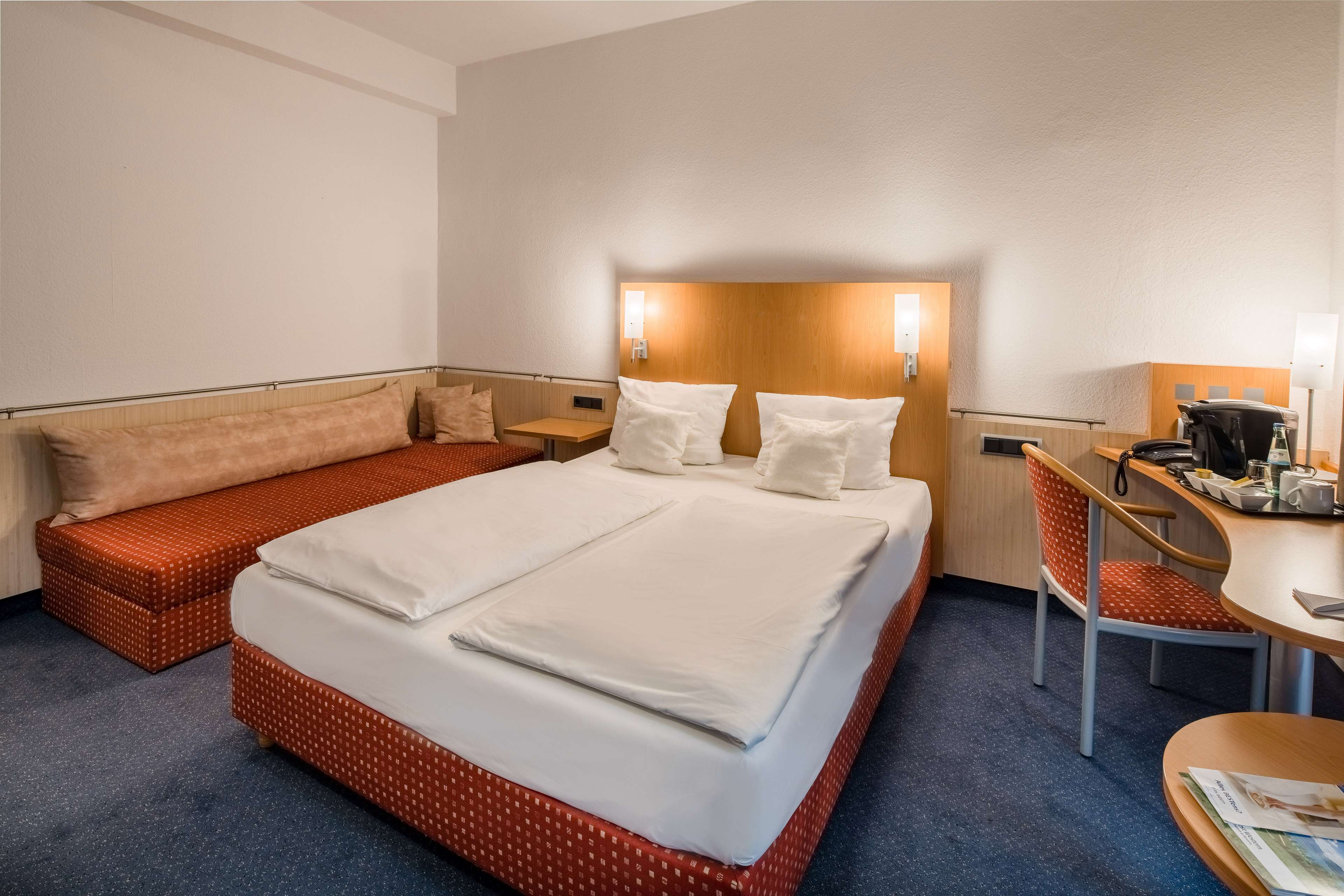 Sure Hotel by Best Western Ratingen - Tap to explore photos