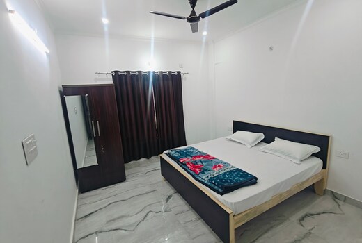 Shri Vinayak Rooms
