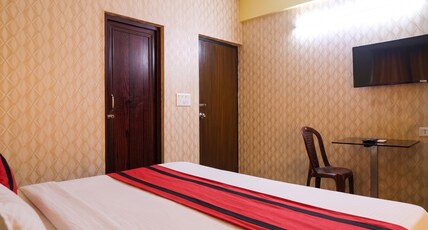 Astoria House Room Type - Deluxe Room