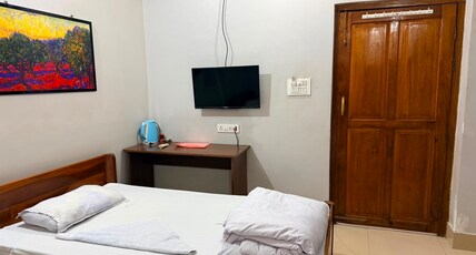 HOTEL YAISANA Room Type - Deluxe Non AC