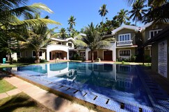 Aavaas Elite 1 BHK Pool Apartment