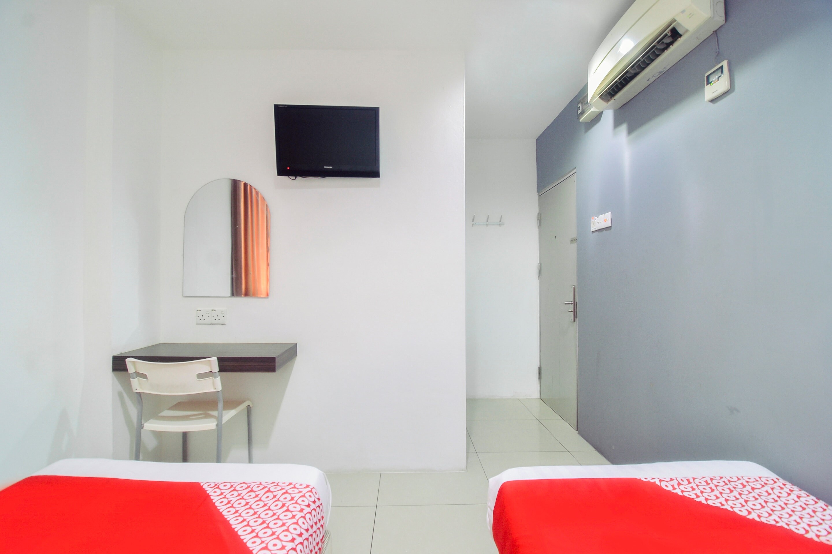 Hotel O 396 Home Sweet Home - Tap to explore photos