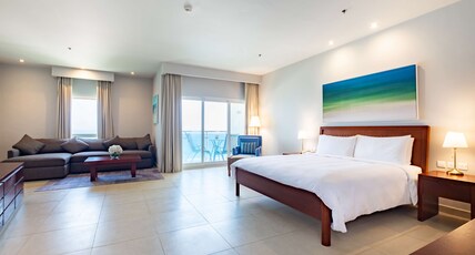 Radisson Blu Resort, Fujairah Room Type - Family Room