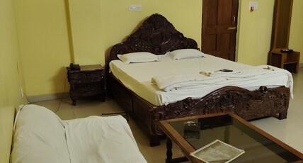 HOTEL ROYAL PARK Room Type - Super Deluxe