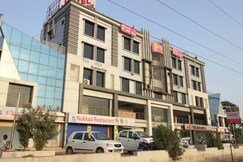 Hotel Shree Sai Palace