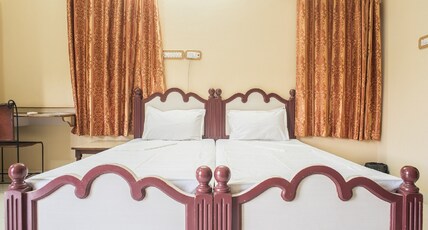 Jee Ri Haveli Room Type - standard room without lake and fort view