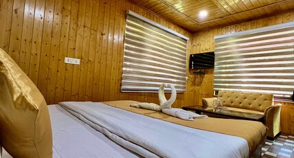 BARZAM LAKE VIEW RESORT Room Type - Deluxe Room