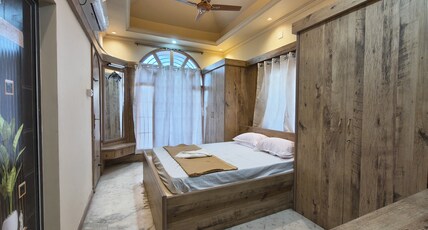 SAI SREE RESIDENCY Room Type - Bedroom 5