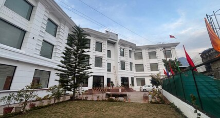 HOTEL PARK IN Room Type - Deluxe Room