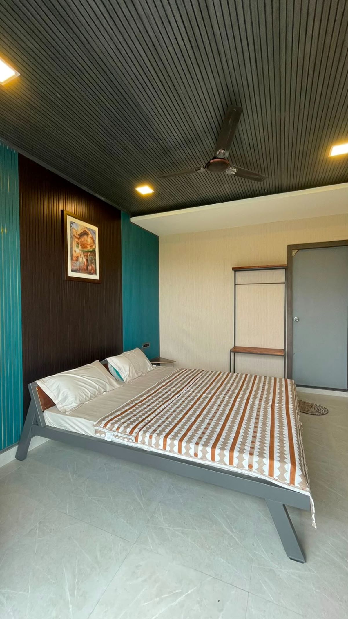 Aara Villa - Tap to explore photos