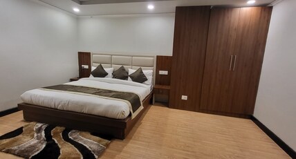 HOTEL SUNITA INN Room Type - DELUXE ROOM