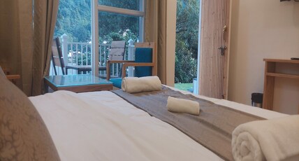 Laxmana On The Ganges Room Type - Premium Room with Balcony