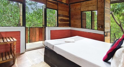 Panchabon Art Resort Room Type - Tree House Upper