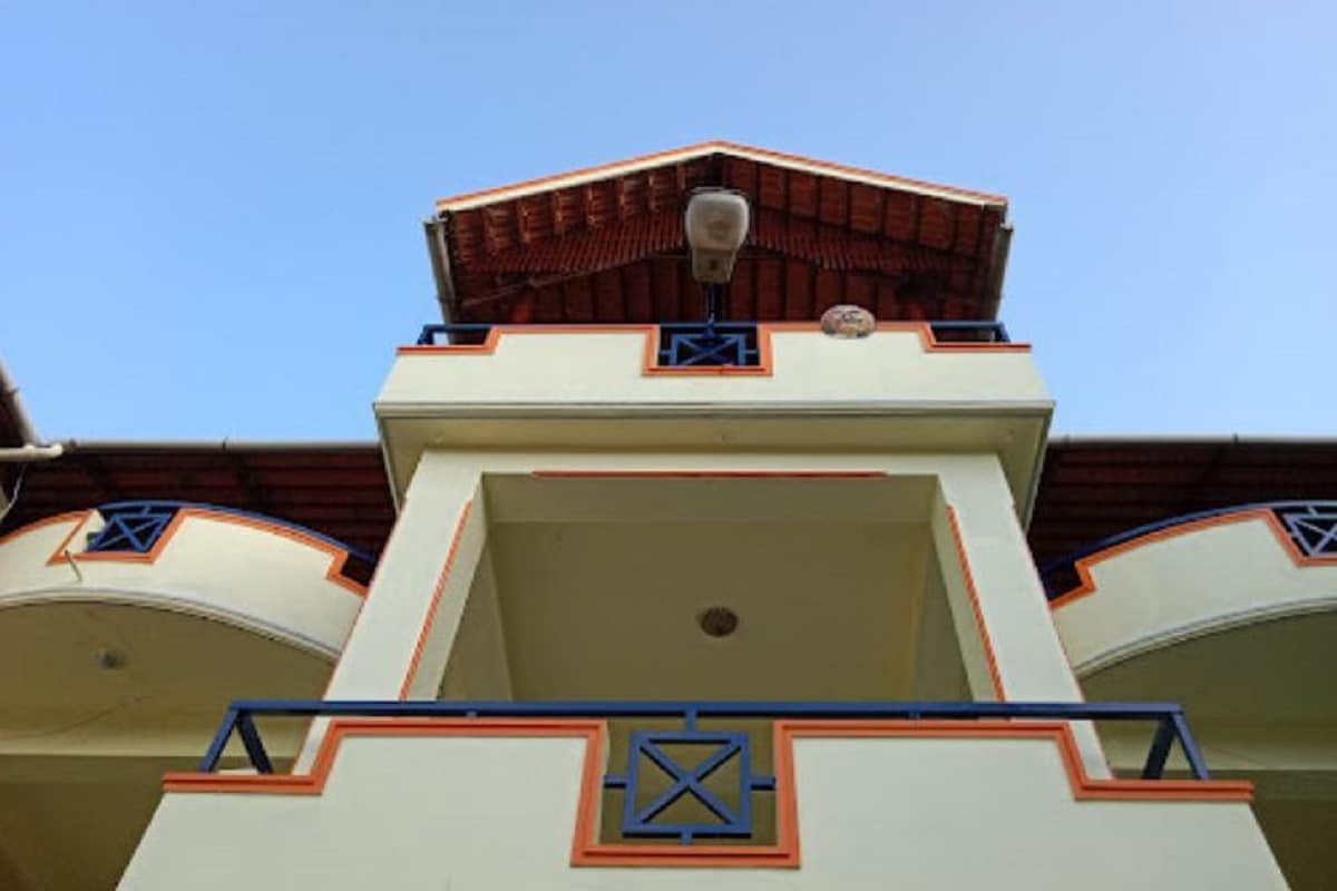Thunga Residency - Tap to explore photos