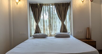 The Little Red Cottage Room Type - Premium Suite