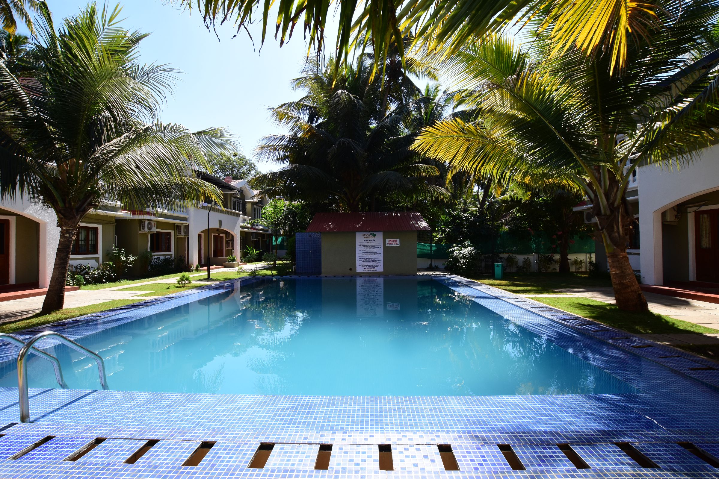 Aavaas Elite 1 BHK Pool Apartment - Tap to explore photos
