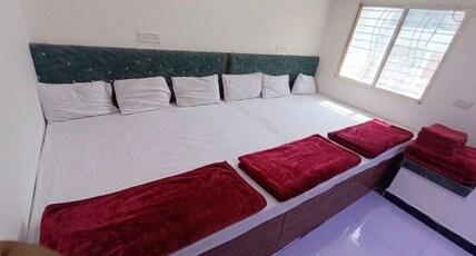 Hotel rudra palace Room Type - Bedroom 5