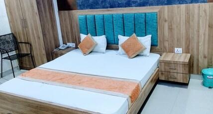 Hotel DevRaj Sidhi Room Type - Silver Room ( With Complimentary GYM)