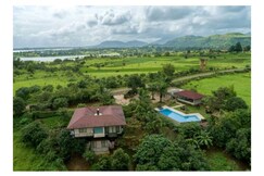 Redhomex Lake View 5 BHK with Pvt Pool