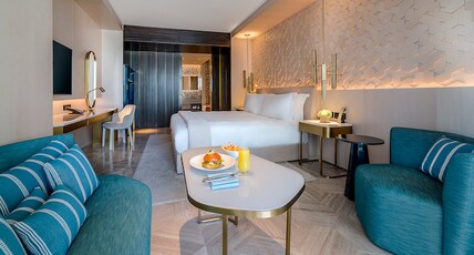 FIVE Palm Jumeirah Room Type - Superior Room, Sea View