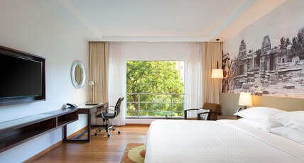 Four Points By Sheraton Bengaluru Whitefield Room Type - Premium Room
