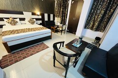 Hotel Mani International