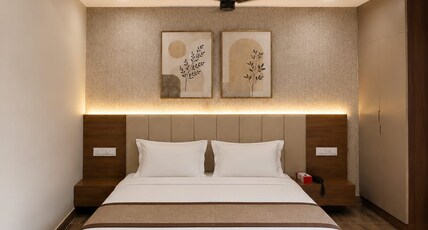Hotel P R Grand Room Type - Deluxe Room