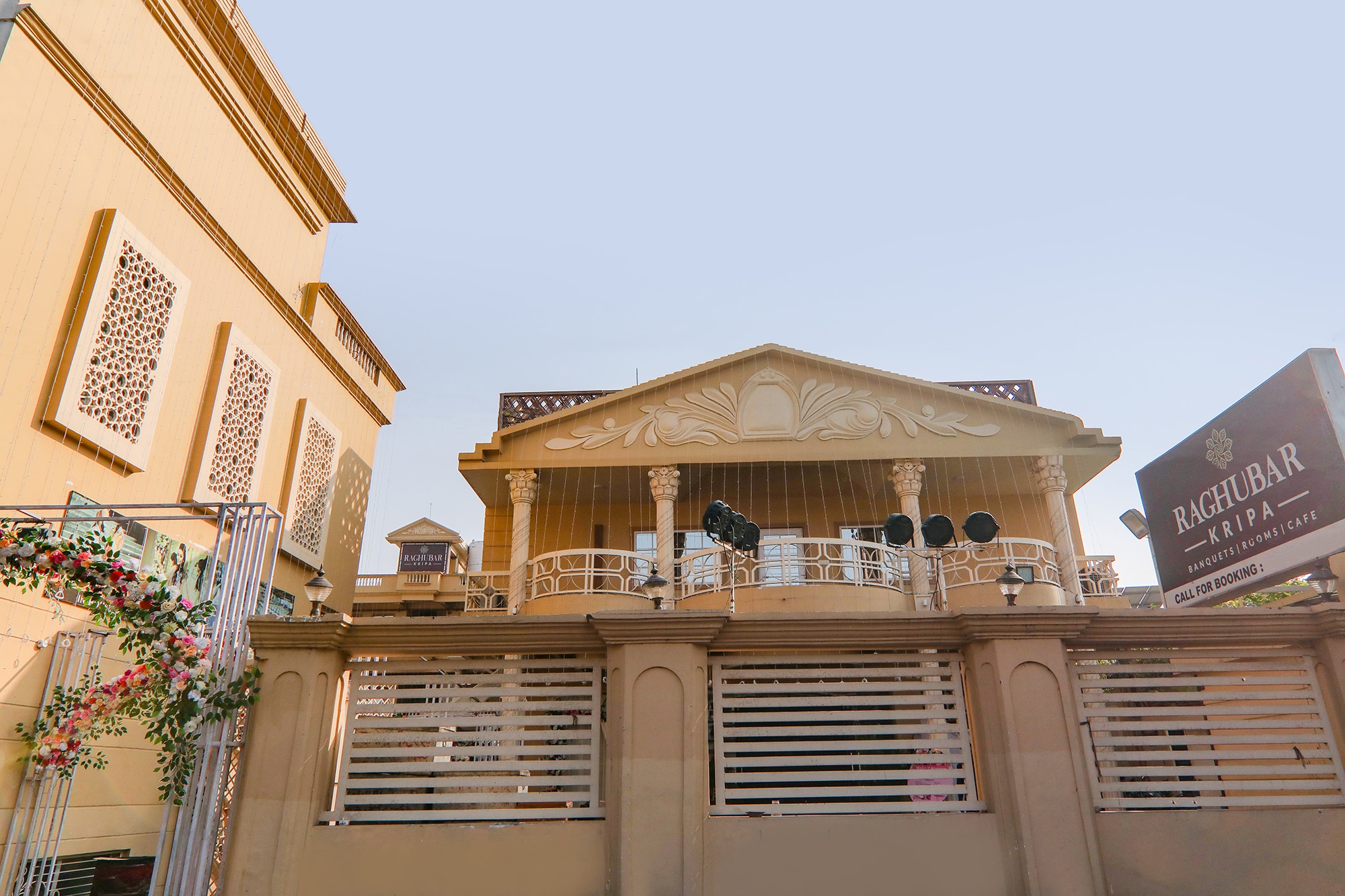 FabHotel Raghubar Kripa - Tap to explore photos