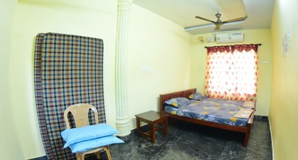 Happy Homestay Malpe Room Type - Standard Room No-2 (AC)
