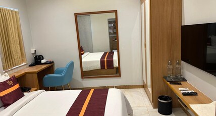 THE VP RESIDENCY TOWERRS Room Type - Deluxe Room