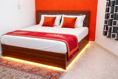 Address of Govindam palace / Near Ram Mandir Gate