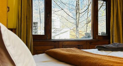 Hostelam The Mountain Story Manali Room Type - Standard room without balcony