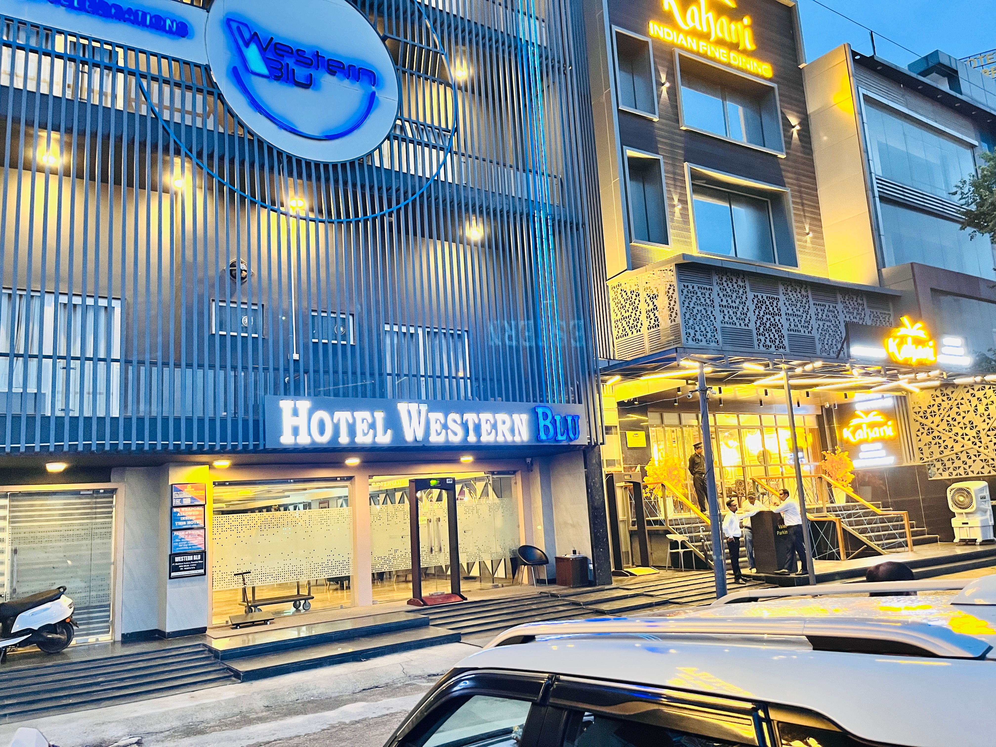 HOTEL IN PASCHIM VIHAR WESTERN BLI INN - Tap to explore photos