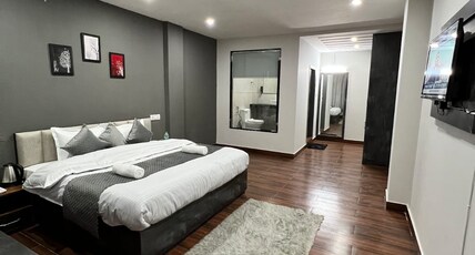 The Getaway BNB Room Type - Super Deluxe Room With Balcony