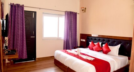 Damyanti Hotel And Resort Room Type - Super Deluxe Room
