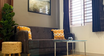 Koramangala Premium 1 BHK Apartments near Forum Mall | Unreal Living Room Type - 202