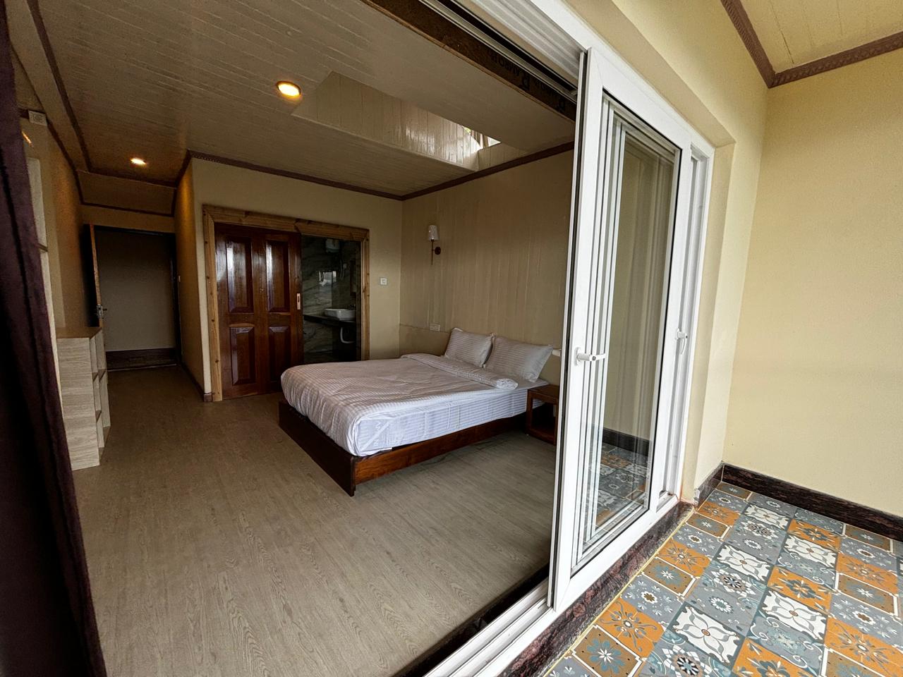 Asraya Homestay 15 Mins From Mall Road - Tap to explore photos