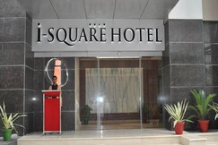 Hotel I Square
