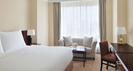 Movenpick Hotel City Star Jeddah Room Type - Executive King