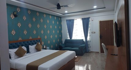 SMP SUITES Room Type - Deluxe Non AC
