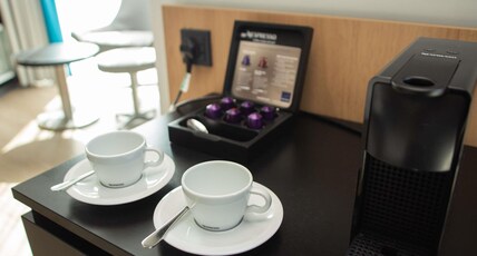 Novotel London Wembley Room Type - Executive room with Queen size bed andconvertible sofa