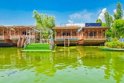 Lake Victoria Group of House Boat